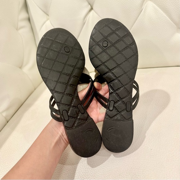 Chanel flip flops - Picture 8 of 8